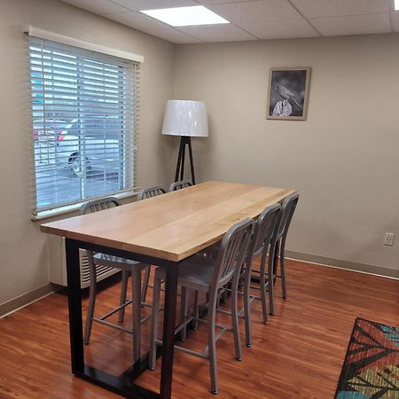 Woodspring Suites Louisville Clarksville Kültér fotó